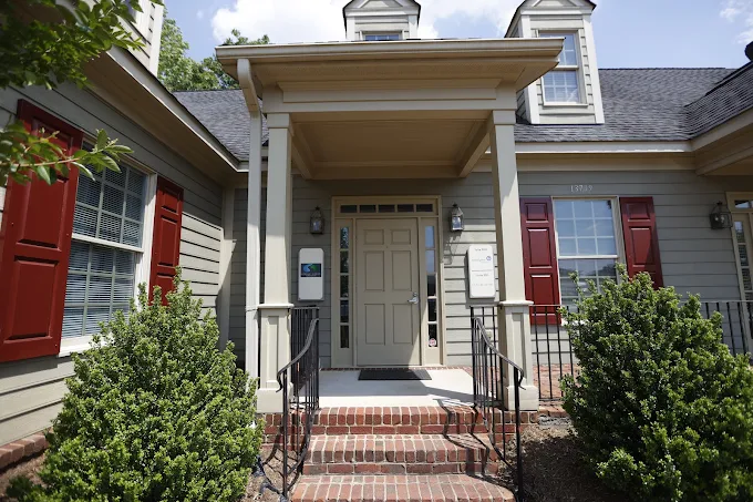 Friendly dentist consultation with patientat  Steele Creek - Dental Studio clinic